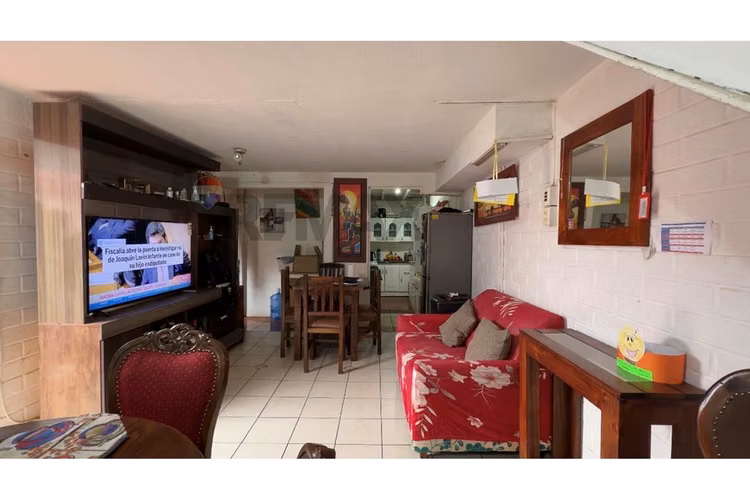 Vive seguro en renca: casa con cámaras en sector - Imagen 21