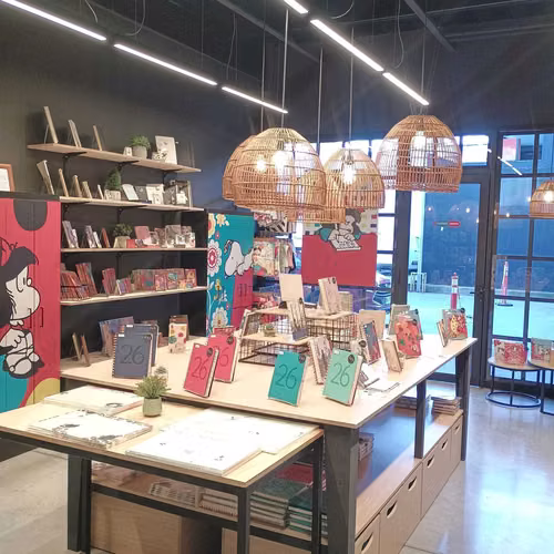 Amplio Local Comercial con Gran Visibilidad (179311)