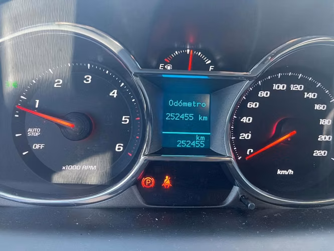2015 Chevrolet Captiva 2.2 LS DIESEL 4x2