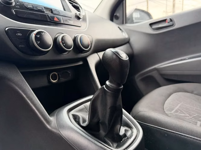 HYUNDAI GRAND I10 2017