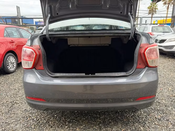 HYUNDAI GRAND I10 2017