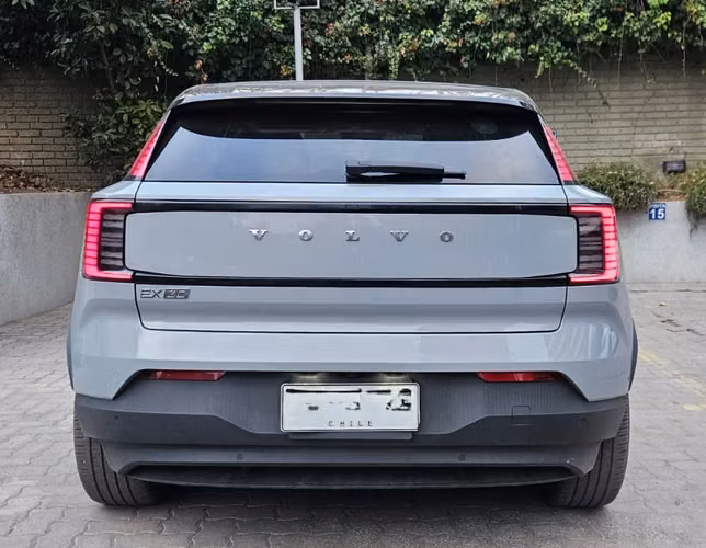 Volvo EX30 ULTRA | Año 2025