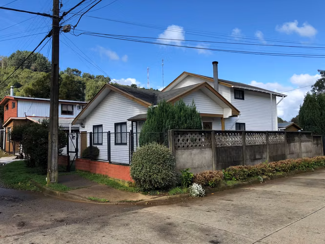 Venta Hermosa Casa 4 Dorm en Niebla Regularizada - Imagen 2