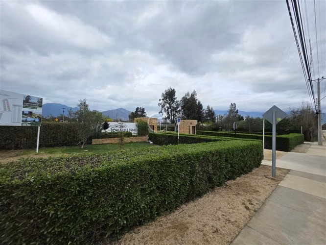 Atractivo sitio Condominio 578 m2 muy cerca Plaza Olmue ED