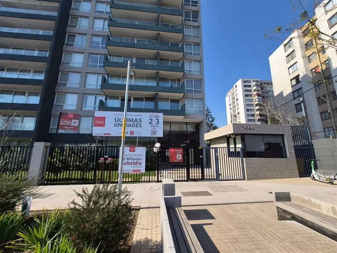 Departamento en arriendo de 2 dorm metro vicente valdes