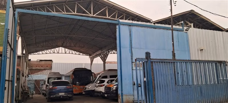ARRIENDO GALPÓN PARA TALLERES 600M2 DORSAL-RECOLETA
