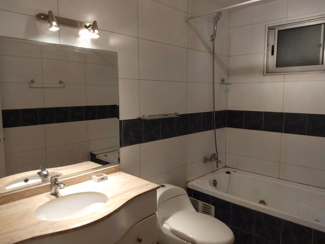 Se vende casa excelentes condiciones, villa los jardines Quilicura