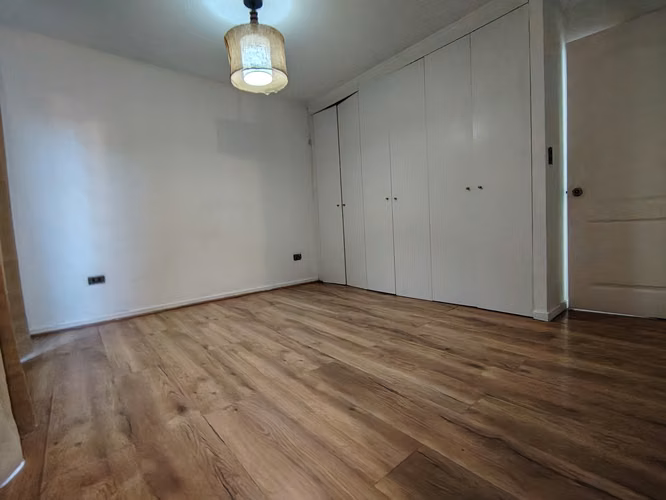 Arriendo Preciosa Casa cerca Universidad Católica e Inacap