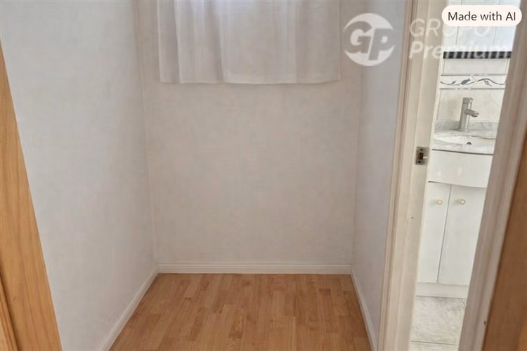 Gran Parcela Terreno 5.521 con 2 Casas 7D+4B 217mt útiles - Imagen 11
