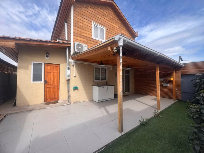 ARRIENDO CASA DE 4D-3B EN VALLE GRANDE LAMPA - Imagen 4
