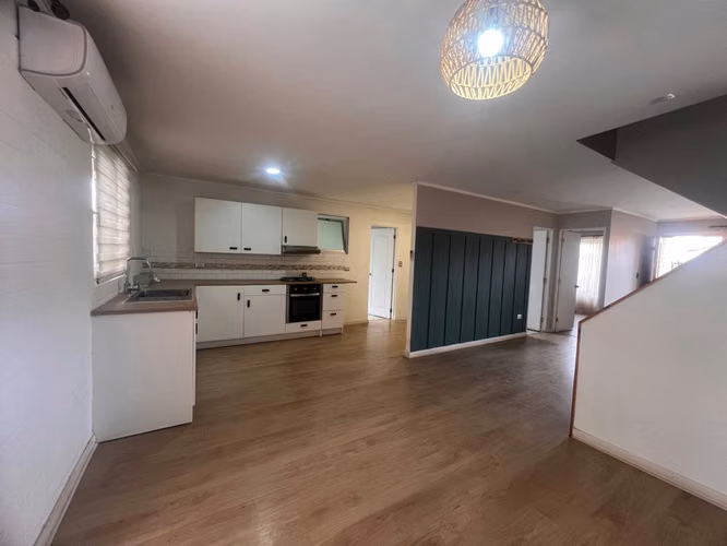 ARRIENDO CASA DE 4D-3B EN VALLE GRANDE LAMPA - Imagen 10