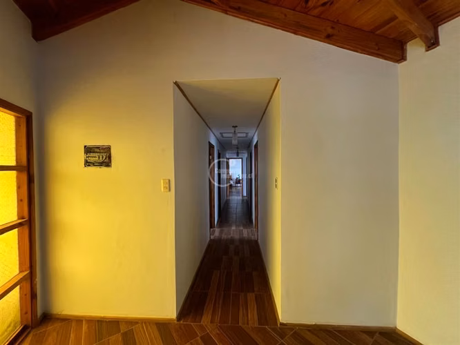 Casa en venta de 5 dorm. en San Antonio