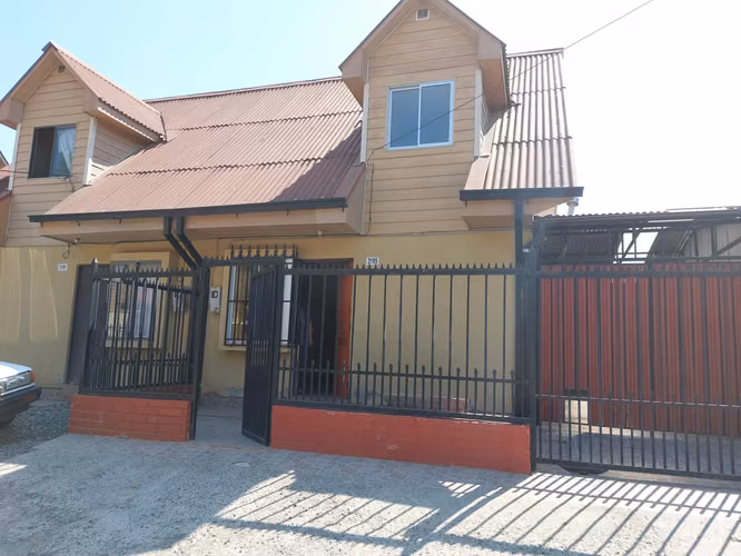 Arriendo Hermosa Casa Villa Bicentenario
