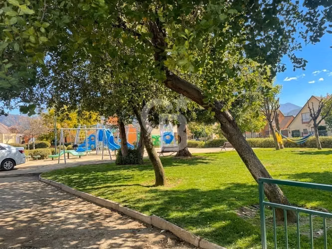 Casa en Venta con amplias comodidades y ubicación ideal - Imagen 2