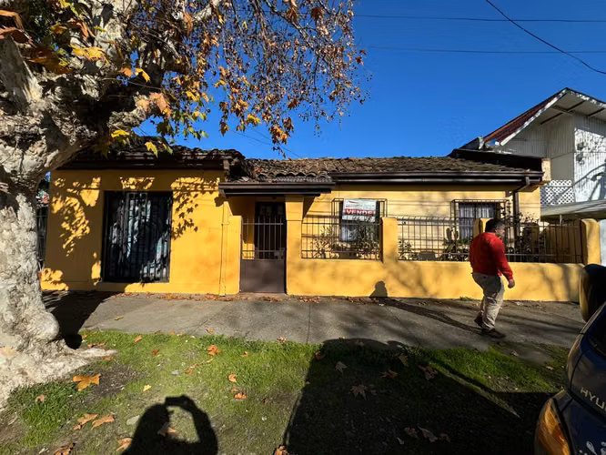  ¡OPORTUNIDAD DE INVERSIÓN EN PLENO CENTRO DE CHILLÁN! 