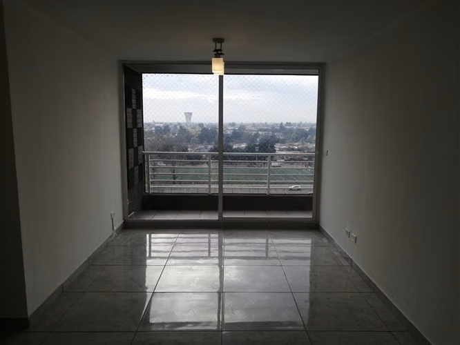Se Vende Amplio Depto 3d 2b 125.000 Excelente Ubicación - Imagen 2