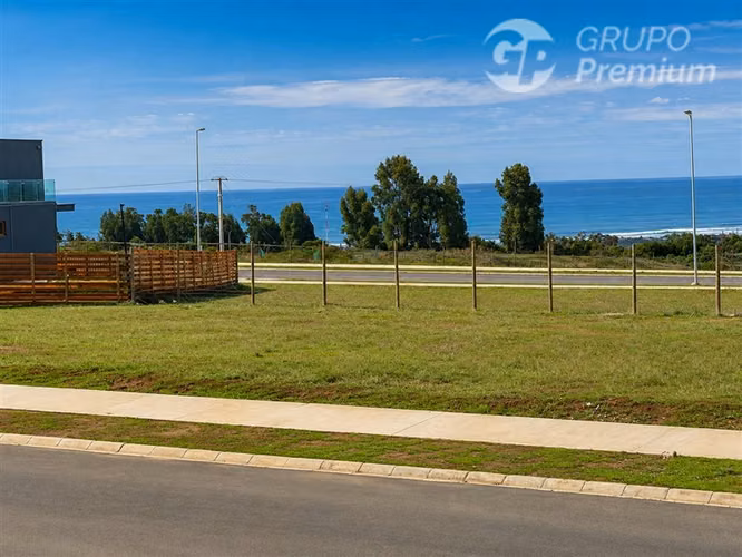 Terreno con vista al mar, Condominio Santa Anita, Mantagua