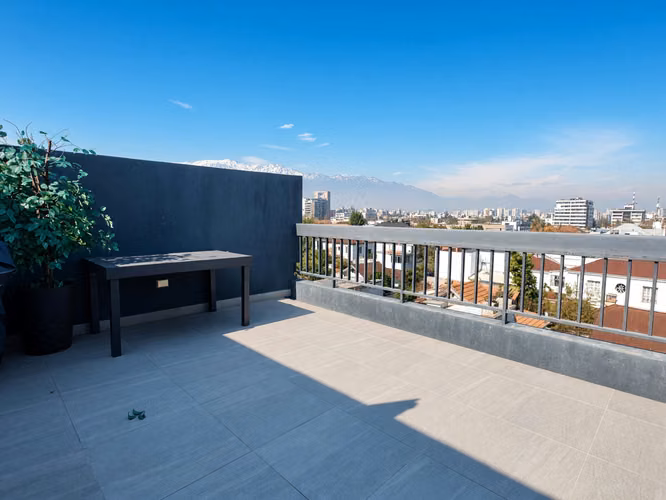 Departamento nuevo 1D/1B con jardín privado