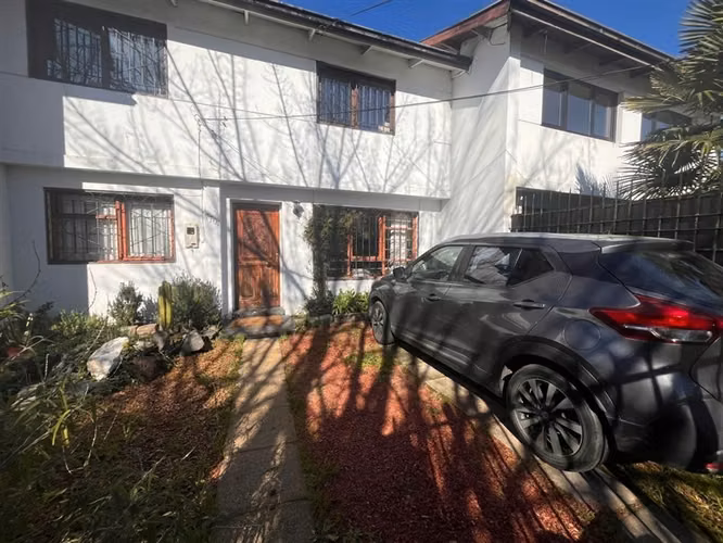 Casa en arriendo de 4 dorm. en Centro Talca