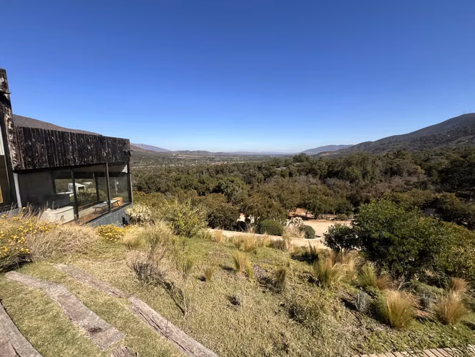 Espectacular Casa 6 dormitorios en Parcela 5.060 m2, Altos de Olmué