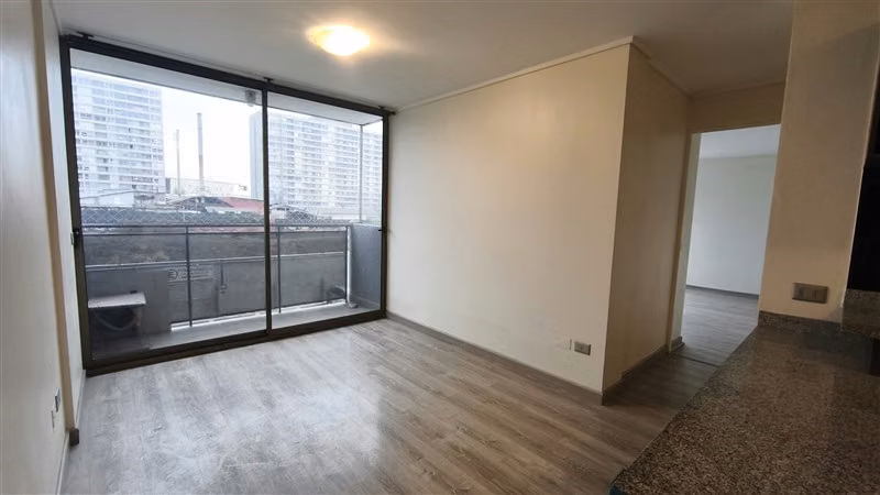 Departamento en venta de 2 dorm. en metro carlos valdovinos