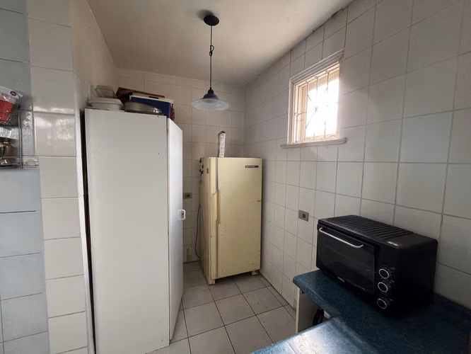 Casa 371 m2 útiles, 5 dormitorios, Agua Santa