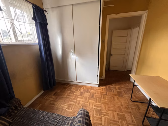 Casa 371 m2 útiles, 5 dormitorios, Agua Santa