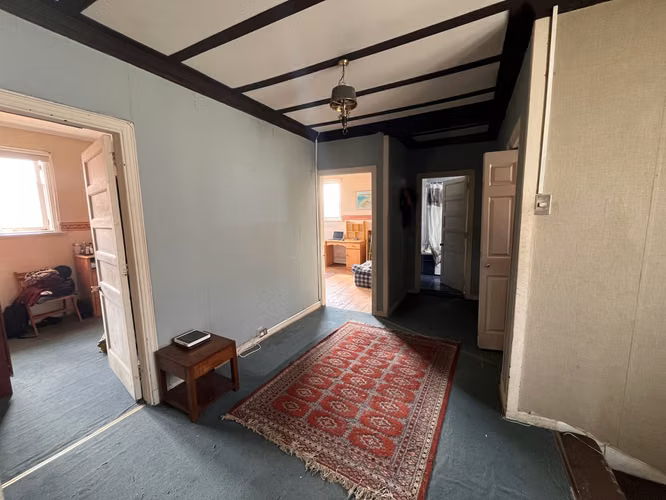 Casa 371 m2 útiles, 5 dormitorios, Agua Santa