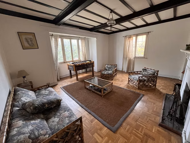 Casa 371 m2 útiles, 5 dormitorios, Agua Santa