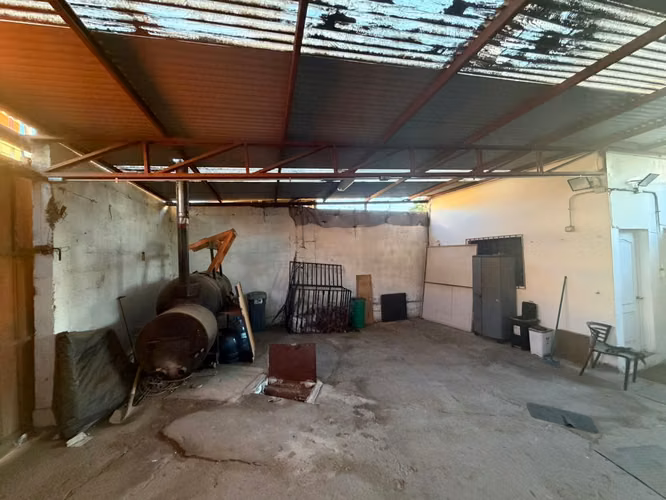 Local de comida equipado 230 m2 últiles