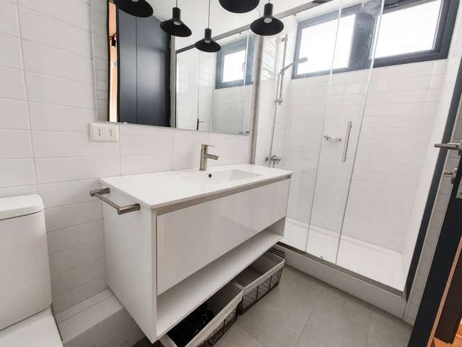 Departamento dúplex nuevo 2D/3B con azotea privada - Imagen 20