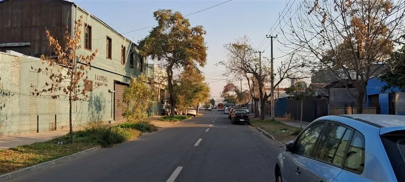 EN VENTA BODEGA COMERCIAL 580 M2 P.AGUIRRE CERDA.