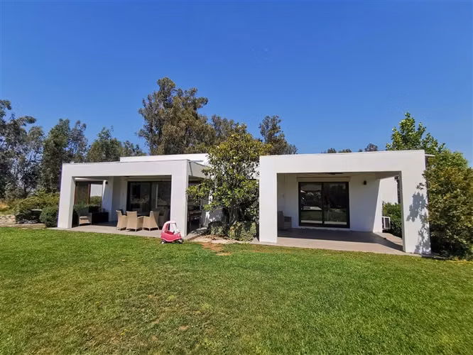 PARCELA Condominio Tierra Buena - Espectacular casa en parcela