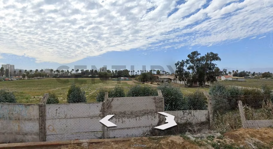 Se vende terreno comercial de 5 Ha. en Coquimbo