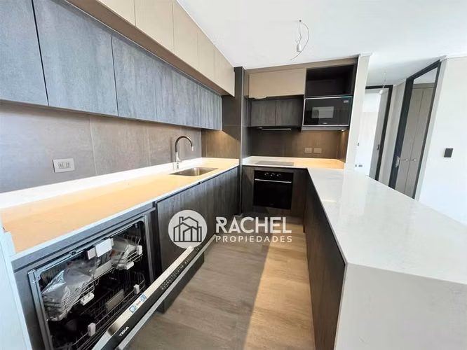 SE ARRIENDA INCREIBLE PENTHOUSE EN EXCLUSIVO EDIFICIO PONTEVEDRA-Sector Portal de la Frontera