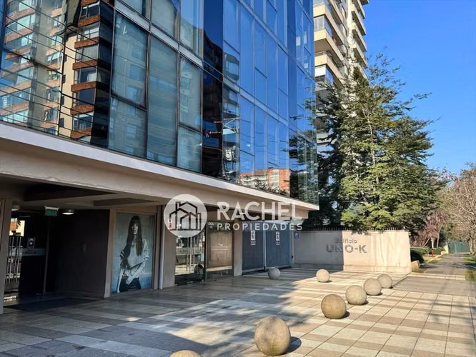 EN ARRIENDO BOX DE ATENCIÓN MÉDICA, ESTÉTICA O PROFESIONAL EDIFICIO UNO K - TEMUCO