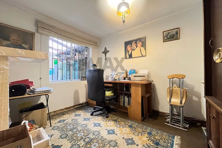 Acogedora casa residencial en barrio tranquilo