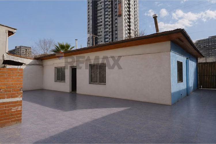 Casa con gran terreno 706 m2 en la cisterna - Imagen 15
