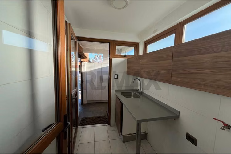 Se vende casa en jardin esmeralda las rastras