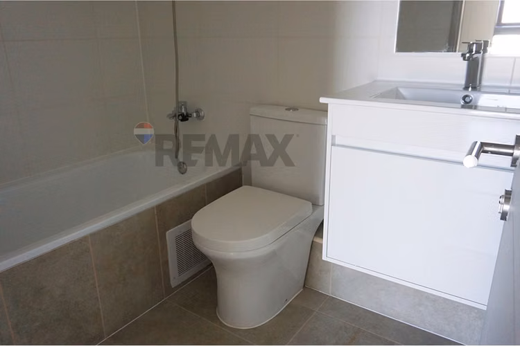 Arriendo depto. a 2 cuadras metro valdovinos