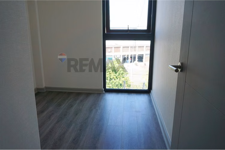 Arriendo depto. a 2 cuadras metro valdovinos
