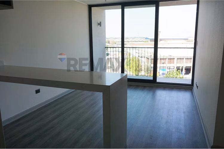 Arriendo depto. a 2 cuadras metro valdovinos