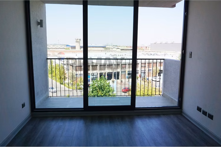 Arriendo depto. a 2 cuadras metro valdovinos