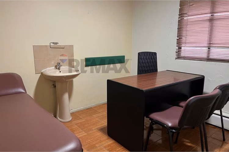 Se arrienda piso 2 clinica intermedica talca