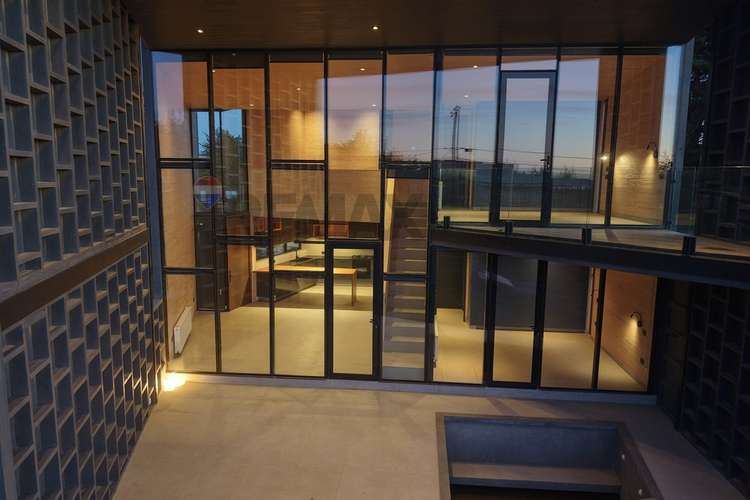 Casa estilo moderno en punta de lobos - Imagen 4