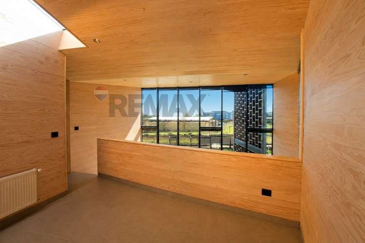 Casa estilo moderno en punta de lobos - Imagen 11