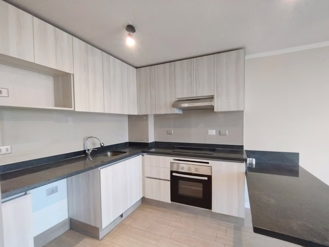 VENTA 2D1B 1 BODEGA ALCALDE PEDRO ALARCON 900