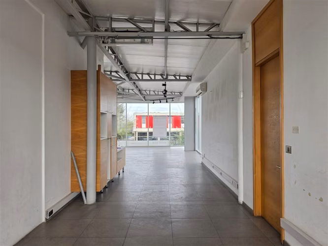 Local Comercial en Arriendo Strip Center en Vitacura