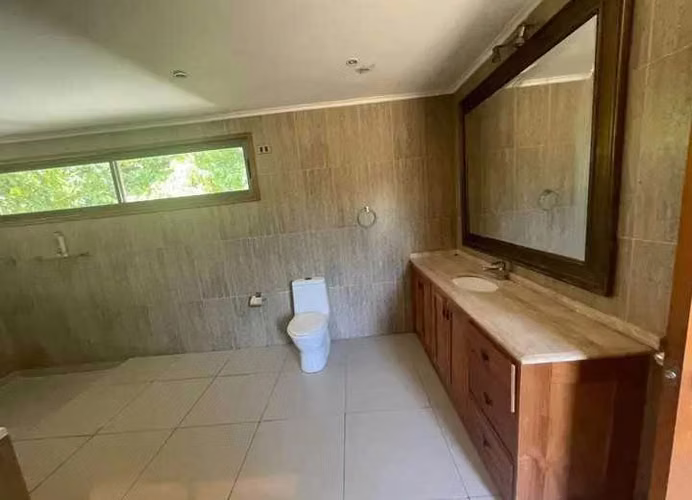Oportunidad Única: Casa Luminosa y Amplia (179382) - Imagen 4
