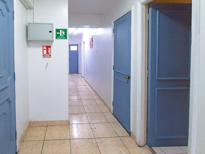 Oficina en Venta a 2 cuadras Metro Plaza de Armas